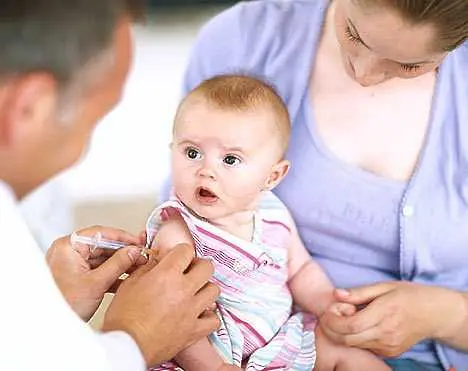Пак криза с ваксините за бебета