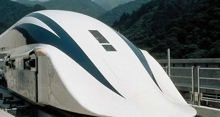 Скоростен влак постави рекорд в Япония: 603 км в час 