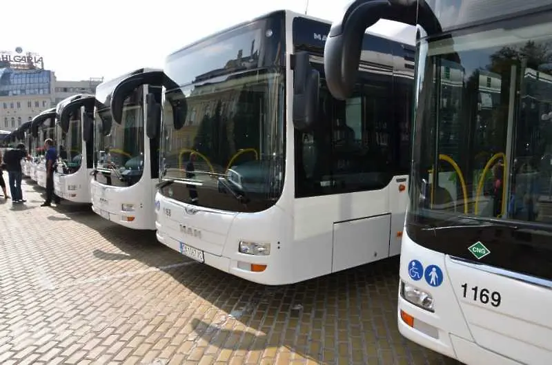 29 нови автобуса тръгват по улиците на София