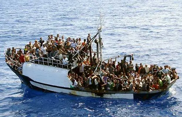 5800 нелегални имигранти спасени за 2 дни в Средиземно море