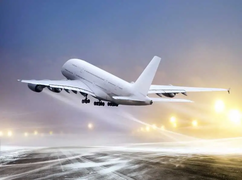 Планират увеличение на работните места за ръководители на полети 