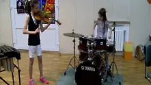 Две талантливи български деца ще свирят на най-голямата сцена в света