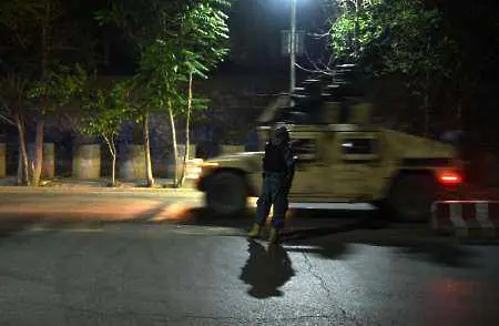 Терористи са нападнали хотел с чужденци в Кабул