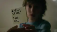 „История с бележки“ - една трогателна реклама за баща и син
