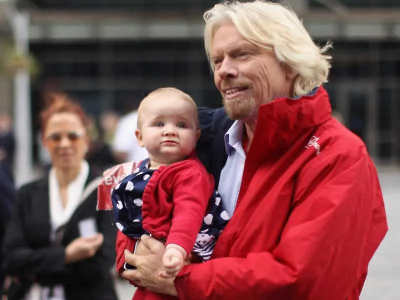 Virgin въвежда една от най-щедрите политики за родители