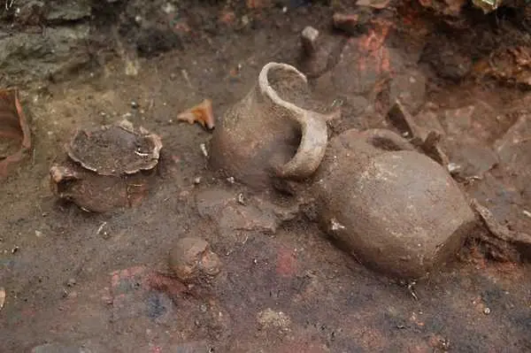 Амфори от Северна Африка откриха археолози в Черноморец