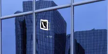Полиция обискира офисите на Deutsche Bank във Франкфурт