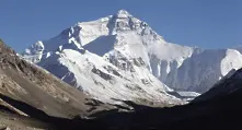 Земетресението в Непал преместило Еверест с 3 сантиметра