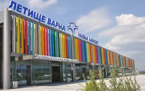 Затвориха летище Варна заради съмнителен багаж