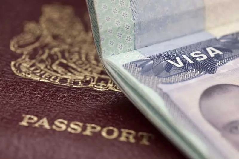Технически проблем блокира издаването на американски визи