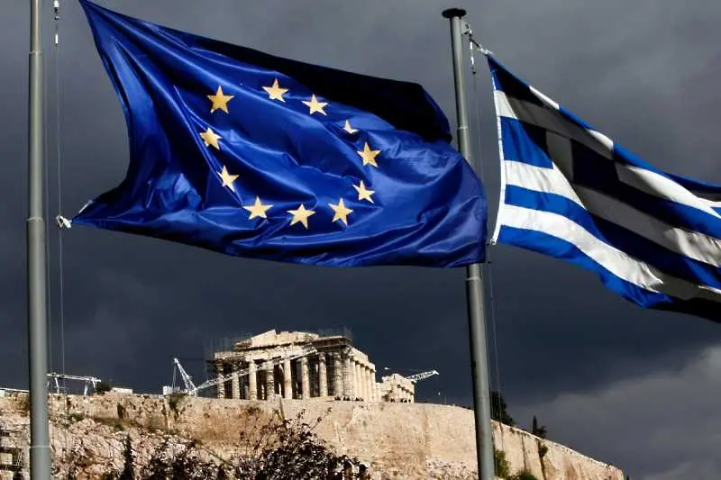 Еврокомисията предлага на Гърция финансова инжекция в размер на 35 млрд. евро