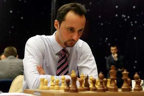 Веселин Топалов е лидер на турнира в Ставангер