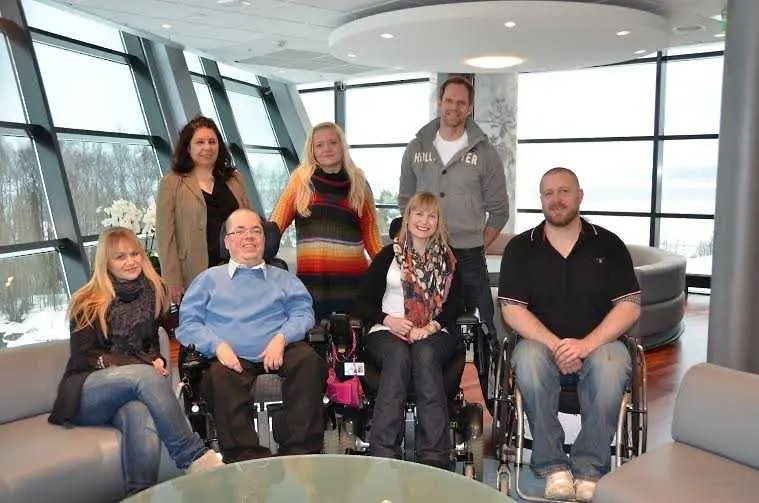 Теленор предлага работа на хора с увреждания
