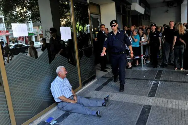 Снимки на гръцки пенсионер предизвикаха съпричастност
