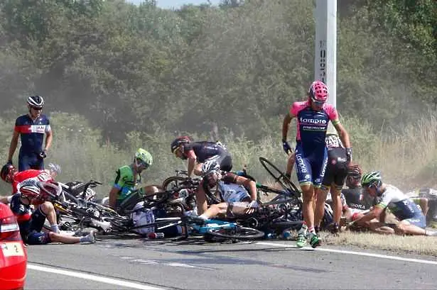 Катастрофа в третия етап от Тур дьо Франс