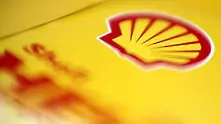 Shell се готви за дългосрочен спад на цените на нефта