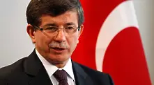 Стотици арестувани в Турция при антитерористична операция