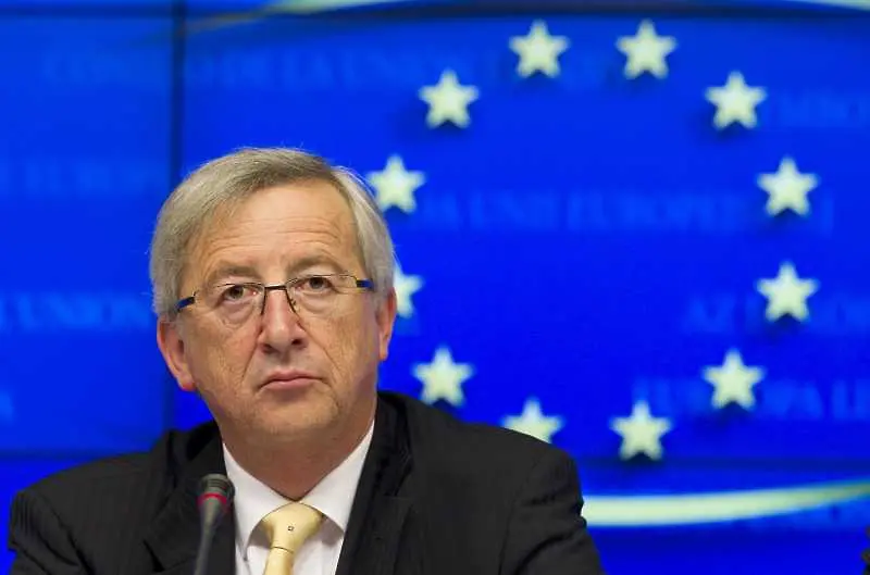 Еврокомисията ще посочи законни пътища за преминаване на имигрантите