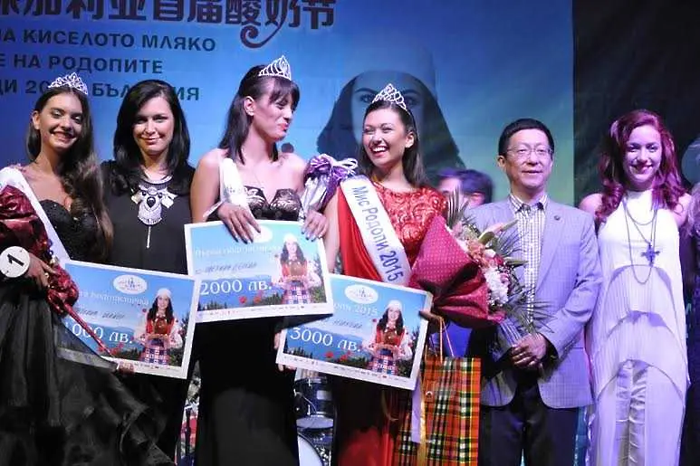 Мис Родопи 2015 става рекламно лице на българското кисело мляко в Китай