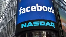 Цената на акциите на Facebook пада заради честите прекъсвания