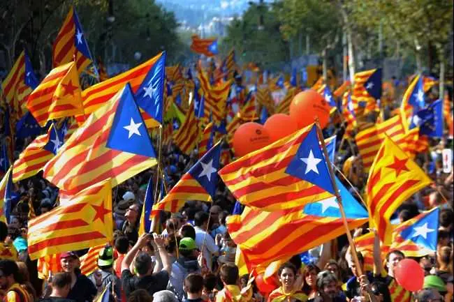 Сепаратистите в Каталуния спечелиха изборите за местен парламент