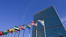 Общото събрание реши: Издигат флага на Палестина пред централата на ООН