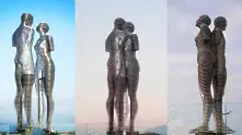 Движещи се статуи показват любовта