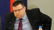 Цацаров поиска от Народното събрание разрешение да арестуват Сидеров и Чуколов