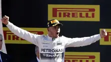 Люис Хамилтън стана световен шампион във Формула 1 за трети път