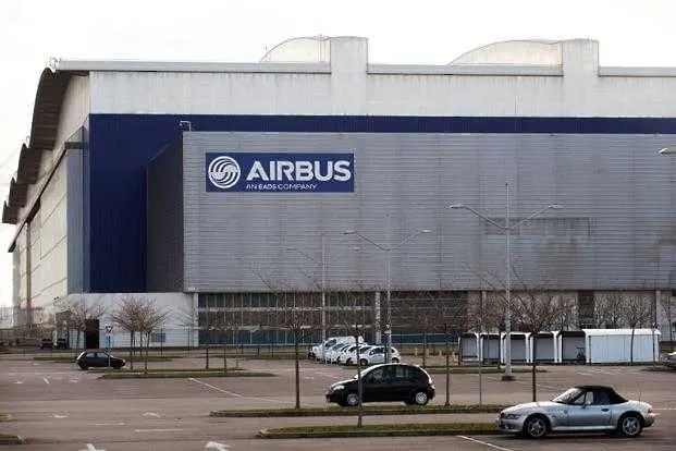  Евакуираха завода на Airbus във Франция заради бомбена заплаха