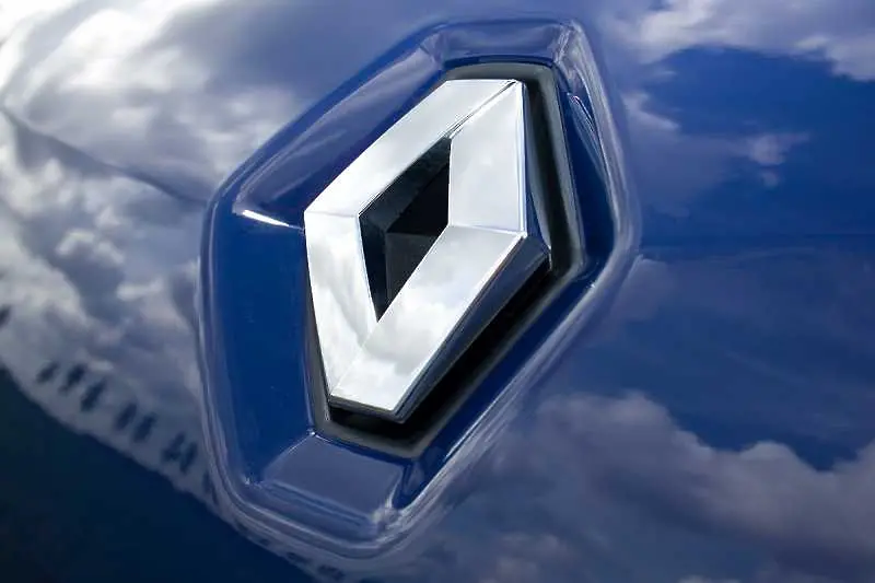 Renault отписа 5 млрд. евро след твърдения, че я разследват за вредни емисии