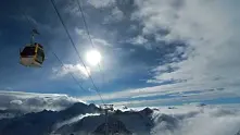 Тръгна най-високият планински лифт в Европа