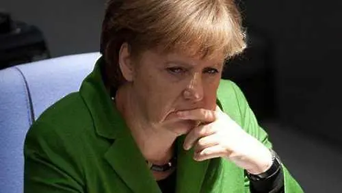 Меркел достигна най-ниската точка на одобрение в страната си
