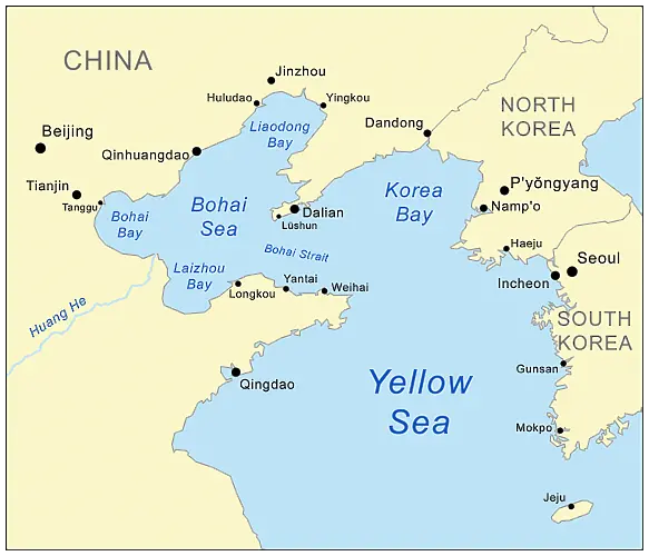 Южна Корея стреля по кораб на Пхенян в Жълто море