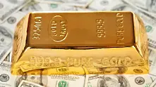 Русия парира долара със злато