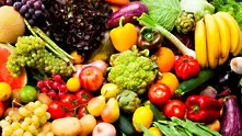Български експерти: Задължително белете кората на плодовете и зеленчуците