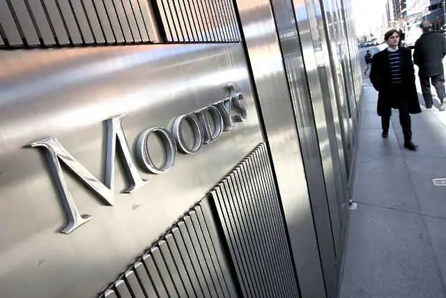 Moody’s понижи прогнозата за кредитния рейтинг на Китай