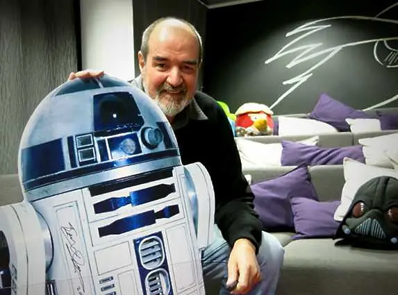 Почина Тони Дайсън, бащата на симпатичния робот R2-D2 