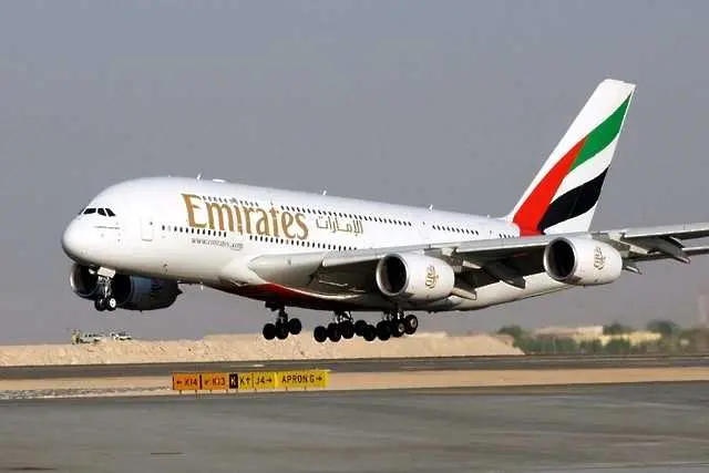 Авиокомпания Emirates с рекорд за най-дълъг полет без междинно кацане