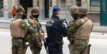 Бомба с пирони и знаме на ДАЕШ са открити при обиск в Брюксел