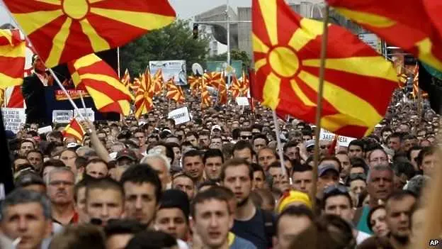  ЕС обмисля въвеждане на санкции срещу македонски политици