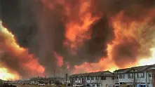 100-хиляден град в Канада се евакуира заради гигантски пожар