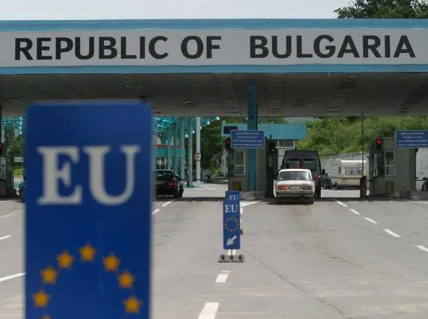 Български превозвачи блокират граничните пунктове с Гърция по Великден