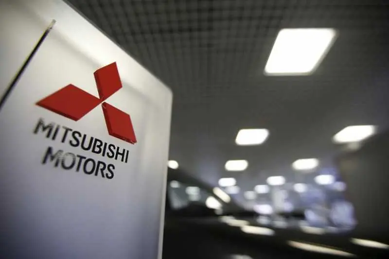 Японските власти щурмуваха централата на Mitsubishi