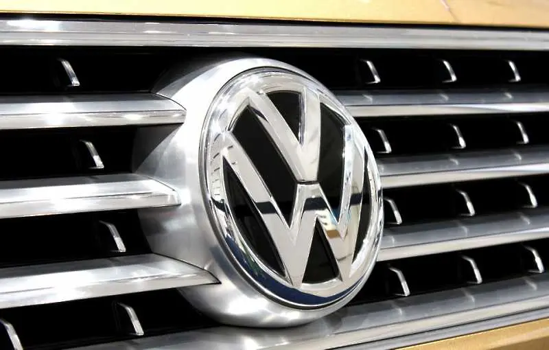 Volkswagen изкупува в САЩ 600 хил. коли с манипулиран софтуер