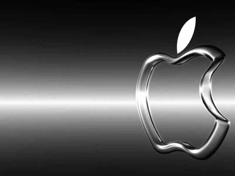 Милиардерът Уорън Бъфет вдигна ациите на Apple