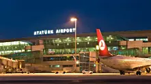 CNN: Най-малко 10-има са загинали при атака на атентатори самоубийци на летище „Ататюрк“ 