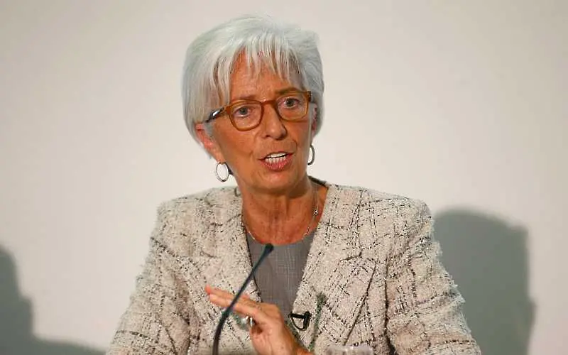 МВФ: Малко вероятно е да има световна рецесия след Brexit