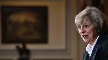 Тереза Мей води в първото гласуване за следващ британски премиер