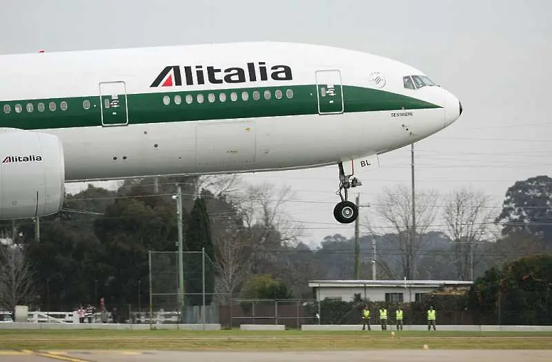 Alitalia анулира над 140 полета заради стачка